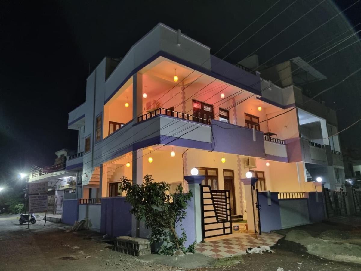 Leela Homestay Jabalpur - Lily - 2 Bhk Luxury Appartment المظهر الخارجي الصورة