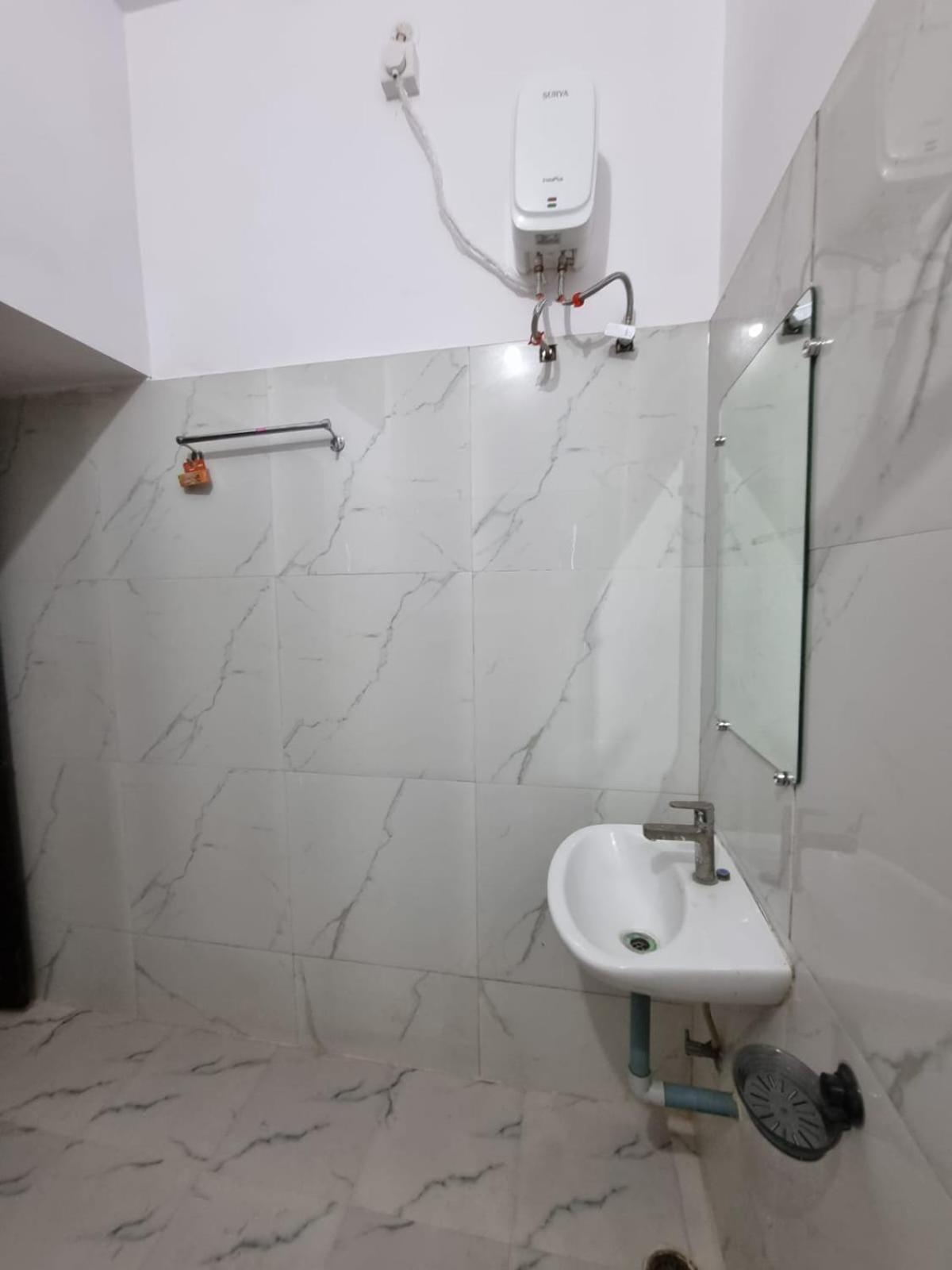 Leela Homestay Jabalpur - Lily - 2 Bhk Luxury Appartment المظهر الخارجي الصورة
