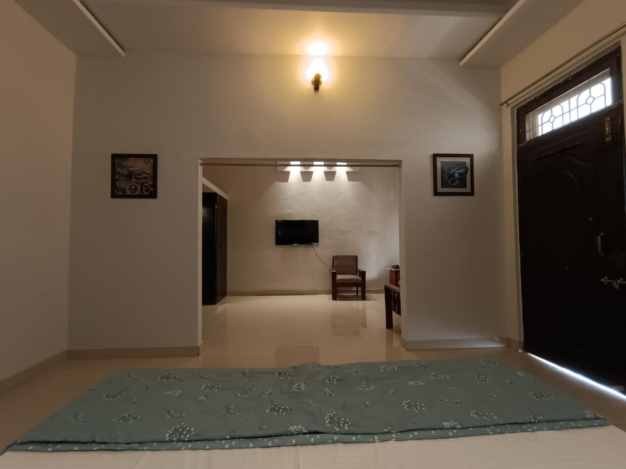 Leela Homestay Jabalpur - Lily - 2 Bhk Luxury Appartment المظهر الخارجي الصورة